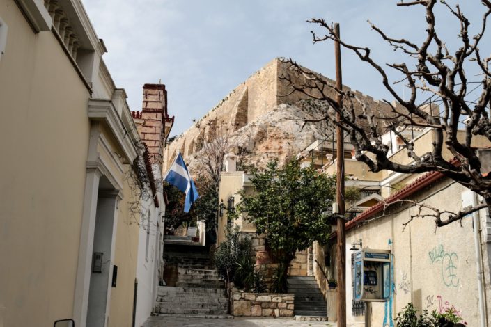 Blick von Plaka, der Altstadt, auf die Akropolis